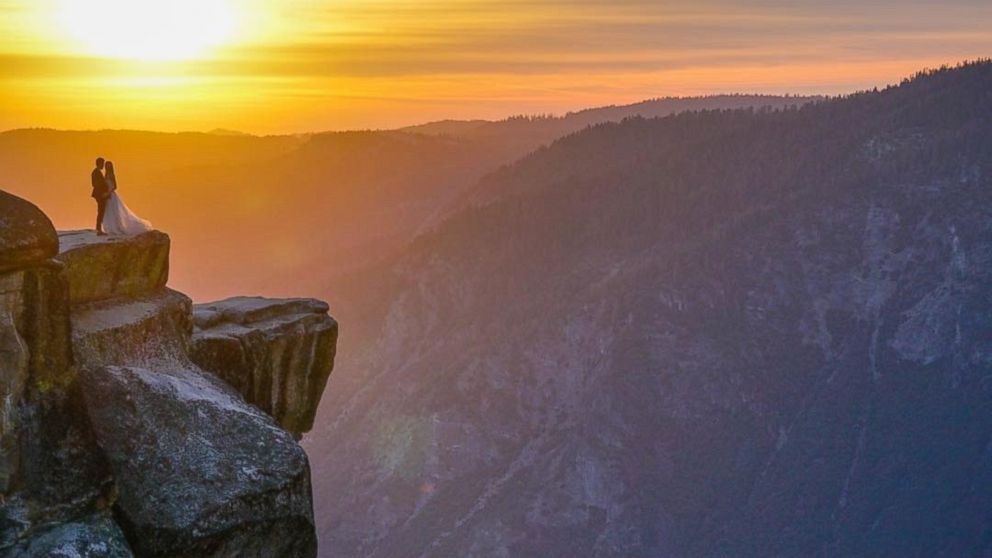 Mystery Couple Captured in Stunning Yosemite Sunset Photograph Identified -  ABC News